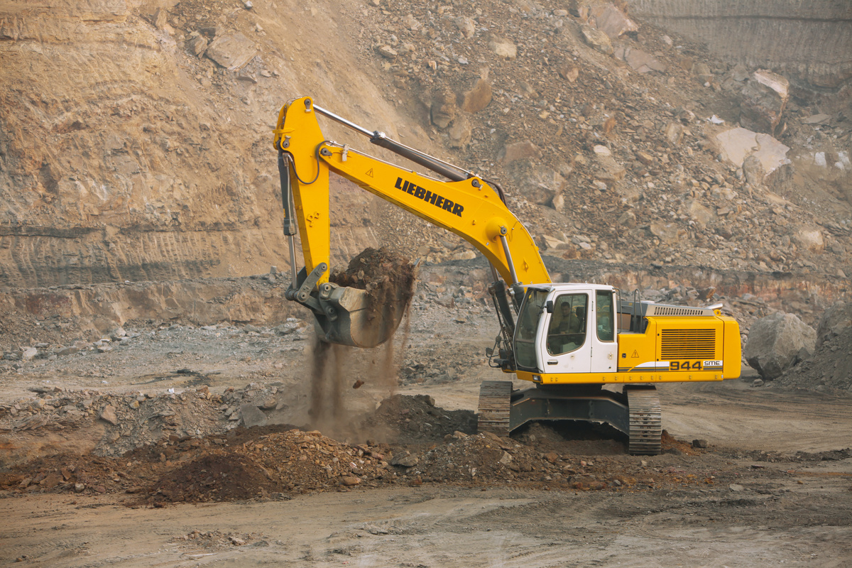 Liebherr R 944 C SME Litronic